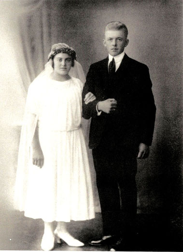 Mor, Laura Kirstine og far, Jens Frederik -  bryllup
